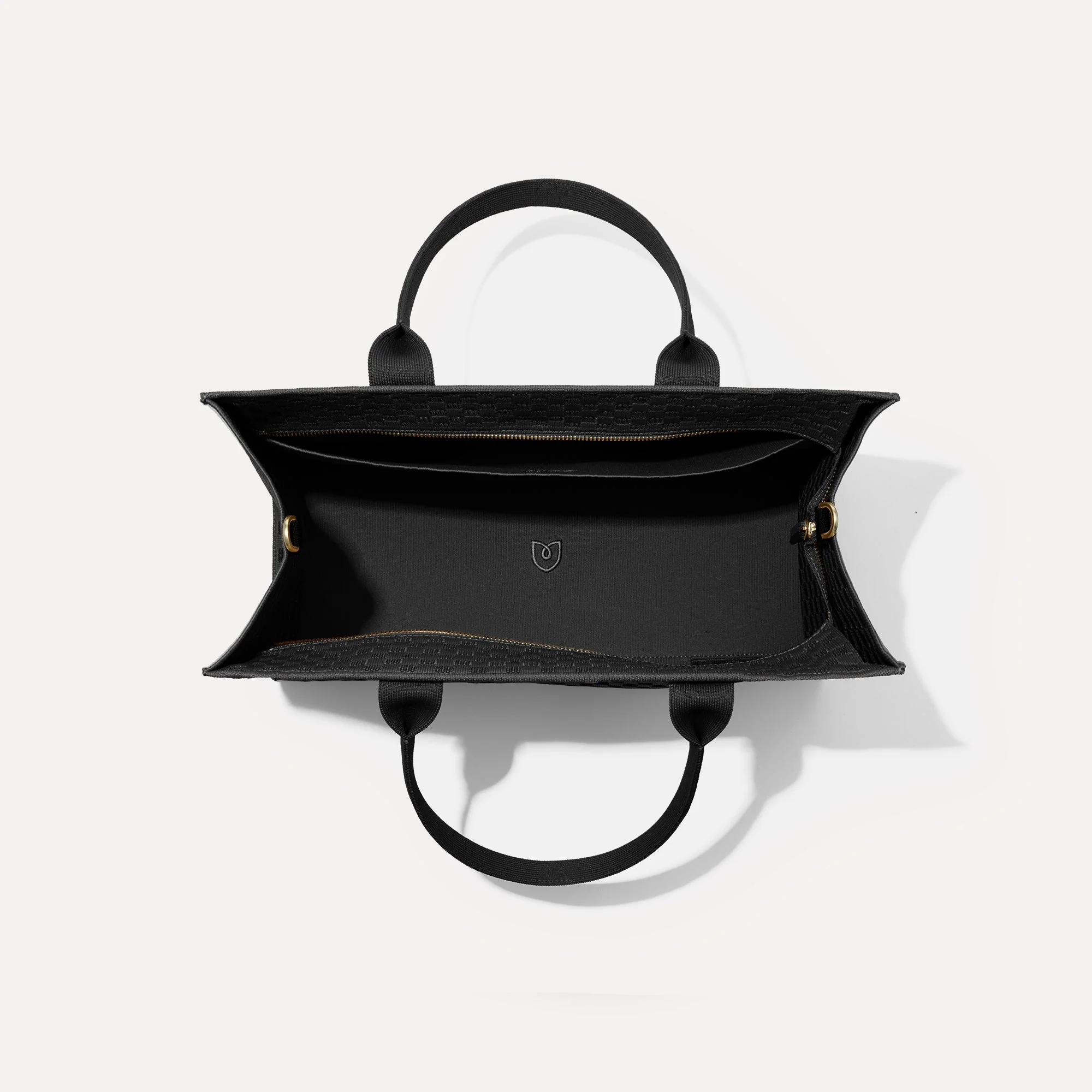 The Classic Tote - Black Sand - Image 7
