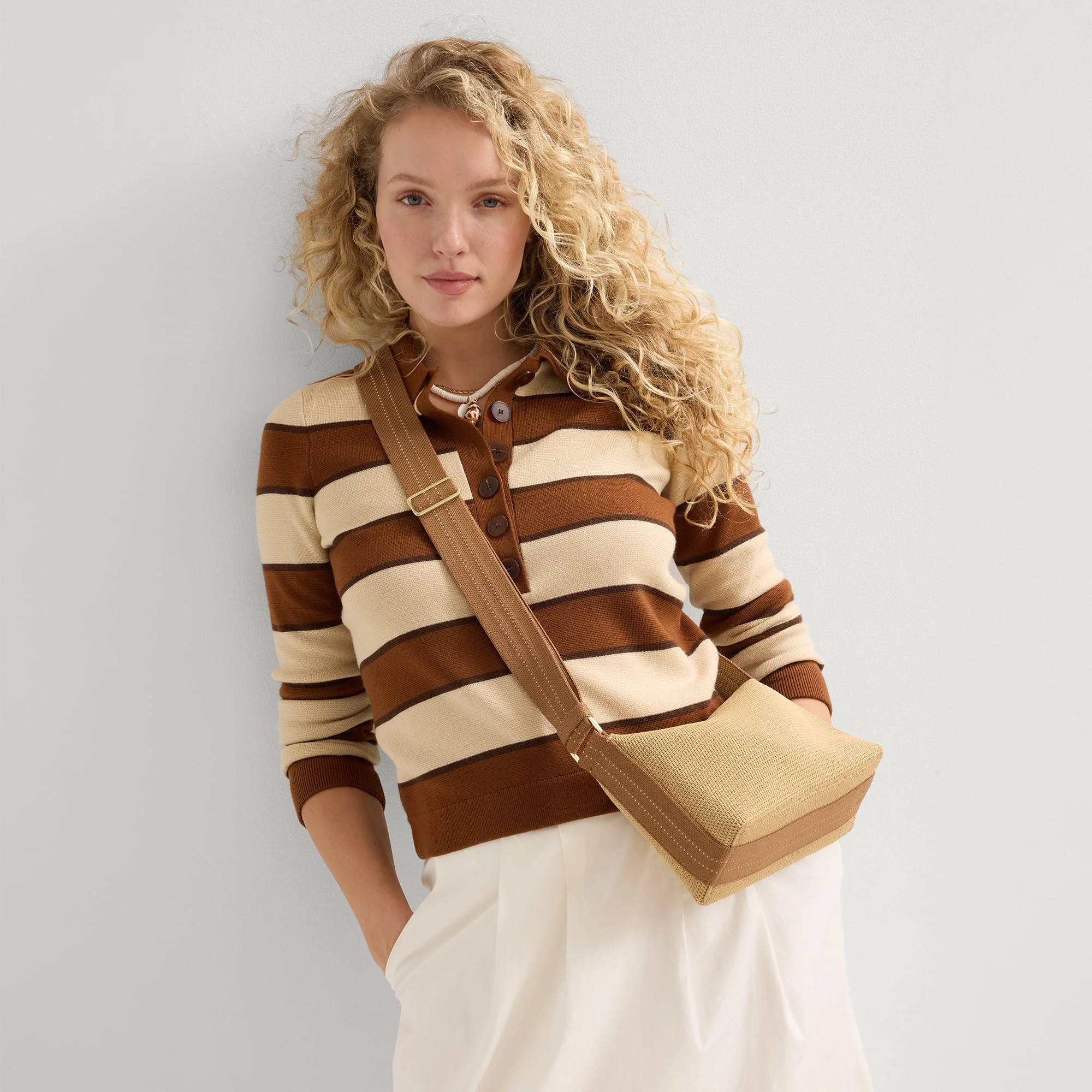 The Casual Crossbody - Brown Butter Raffia-Knit - Image 3
