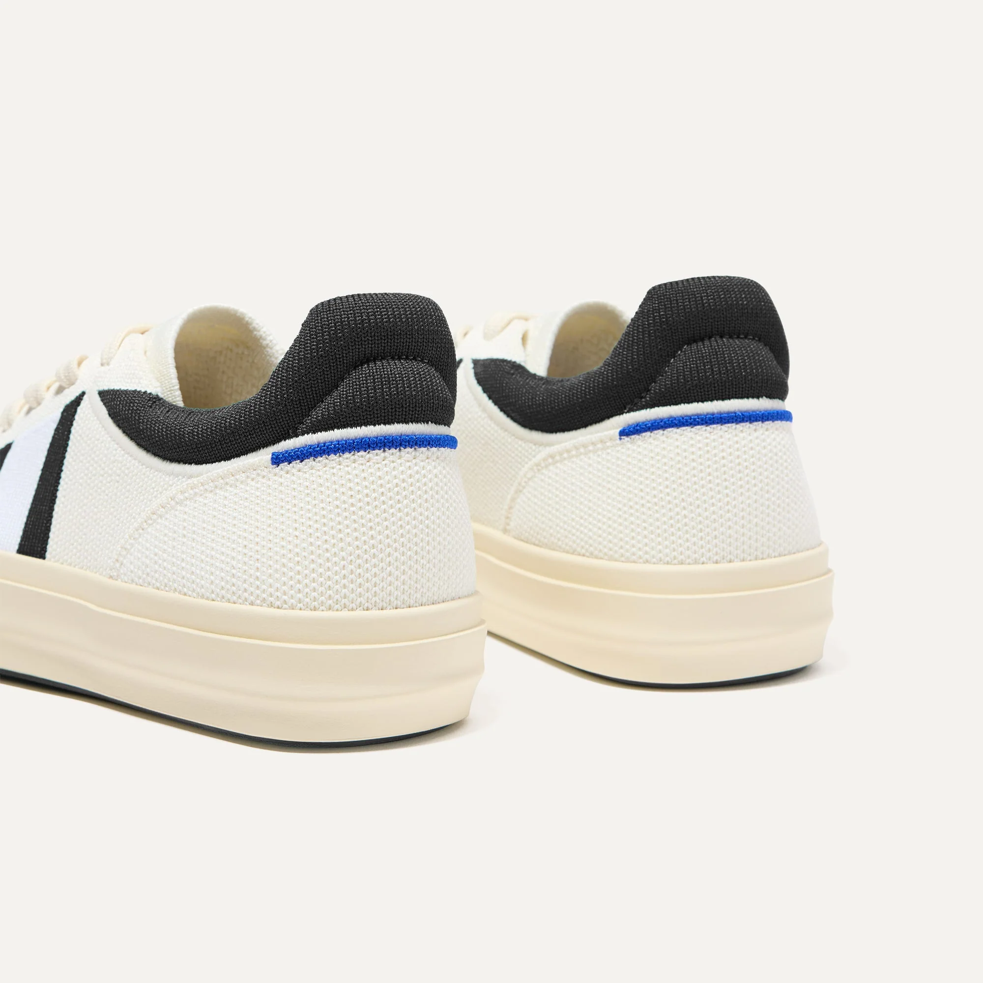 The Women's RS02 Sneaker - Jet - Image 4