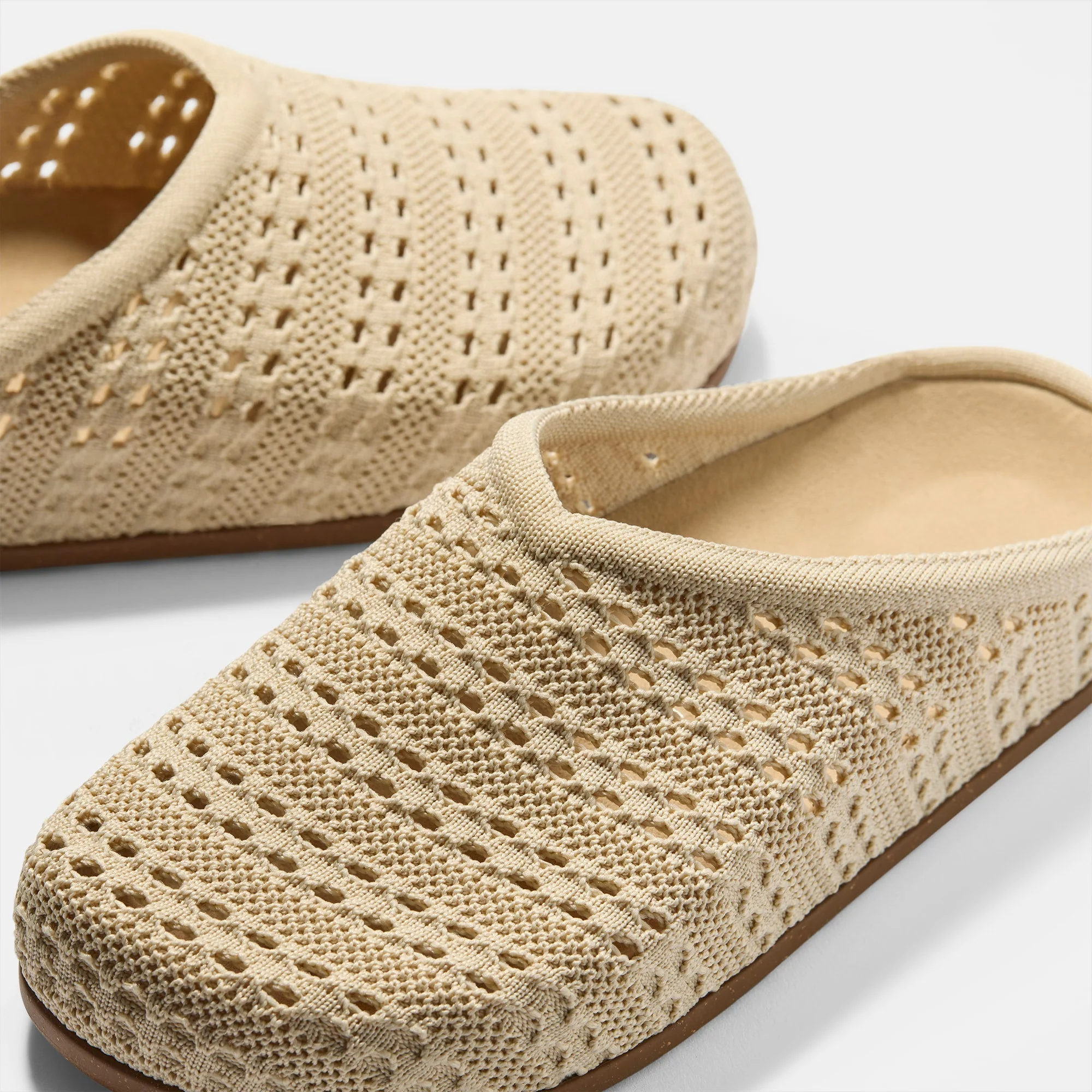 The Casual Clog - Powder Crochet - Image 7