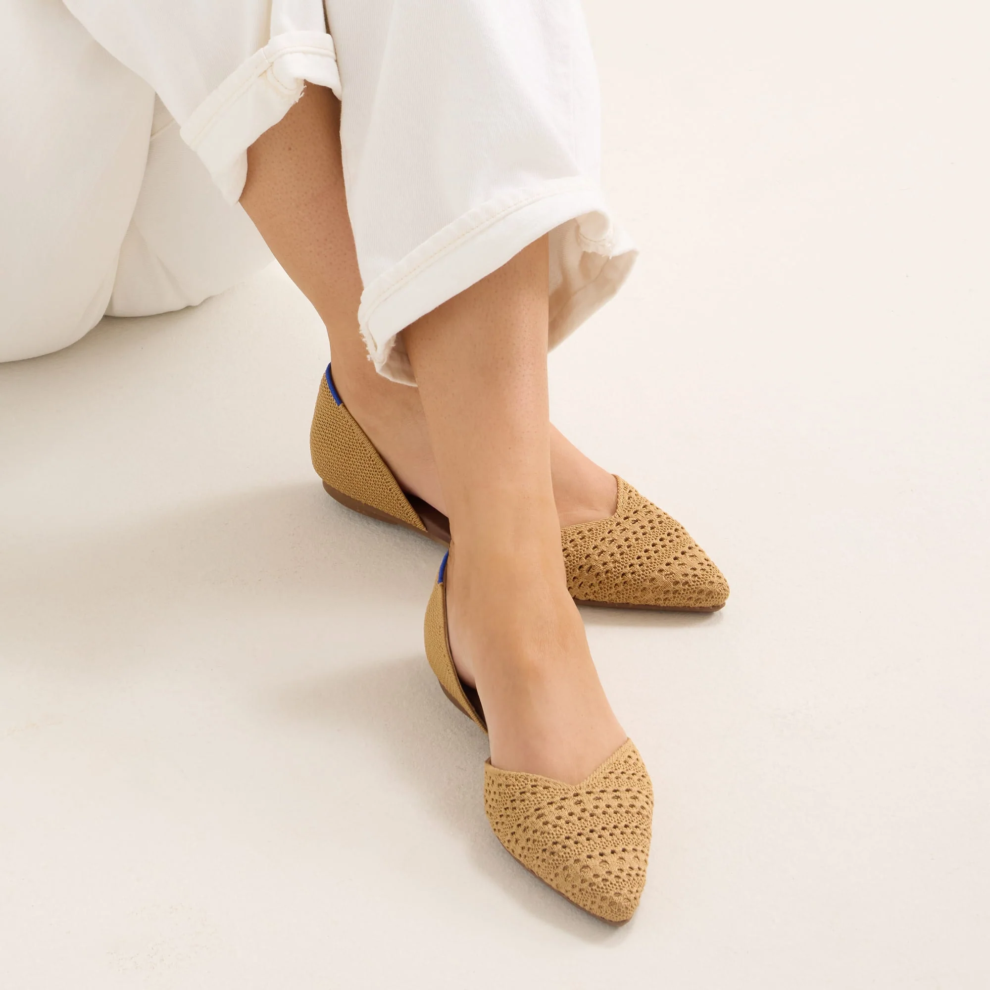 The D'Orsay Point - Camel Crochet - Image 2